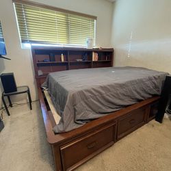 Bed Frame Size: Full 