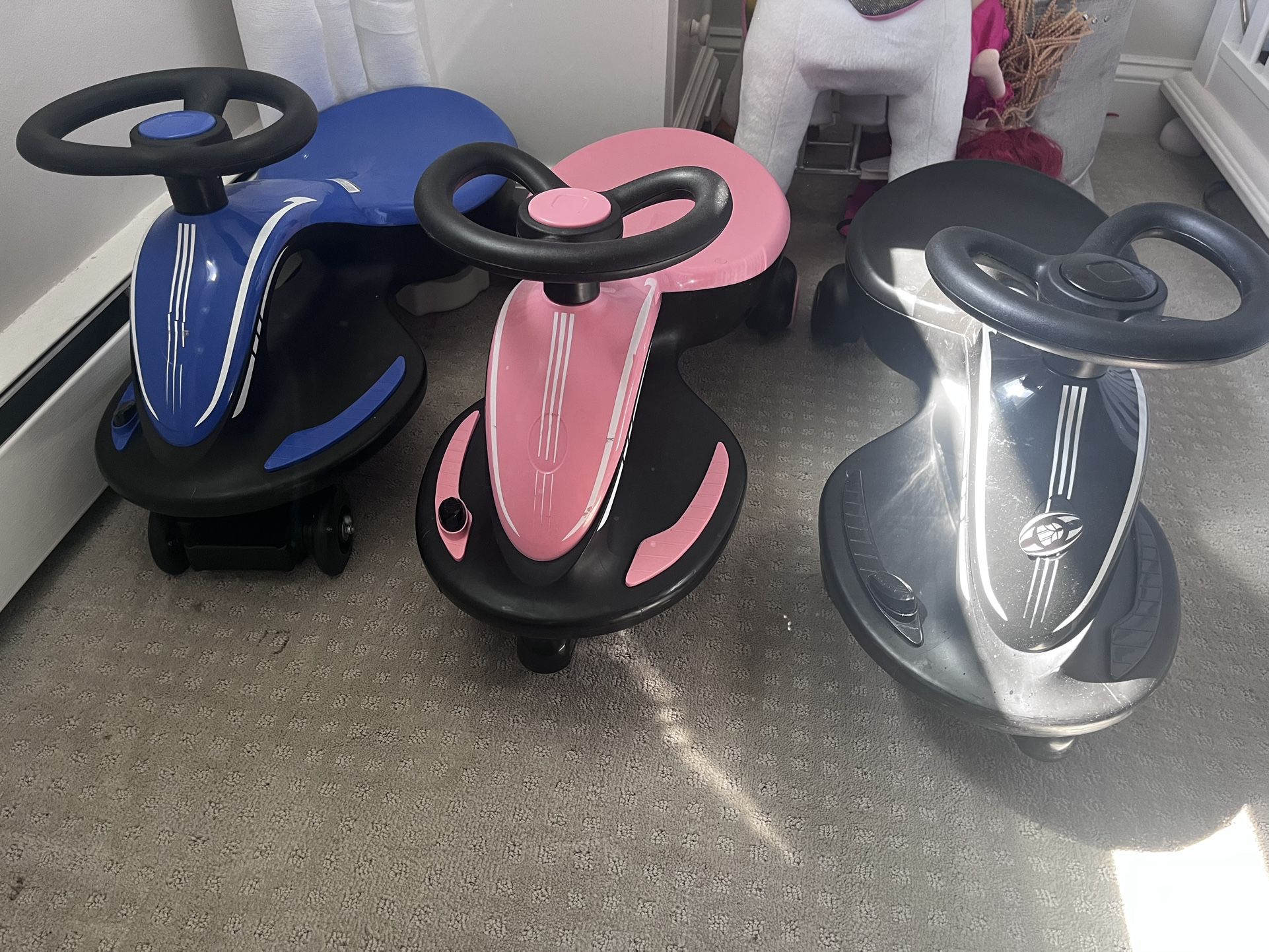 Ride On Wiggle Car (rechargable)