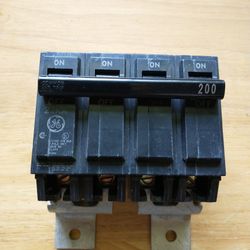 New 200 AMP Main Breaker 