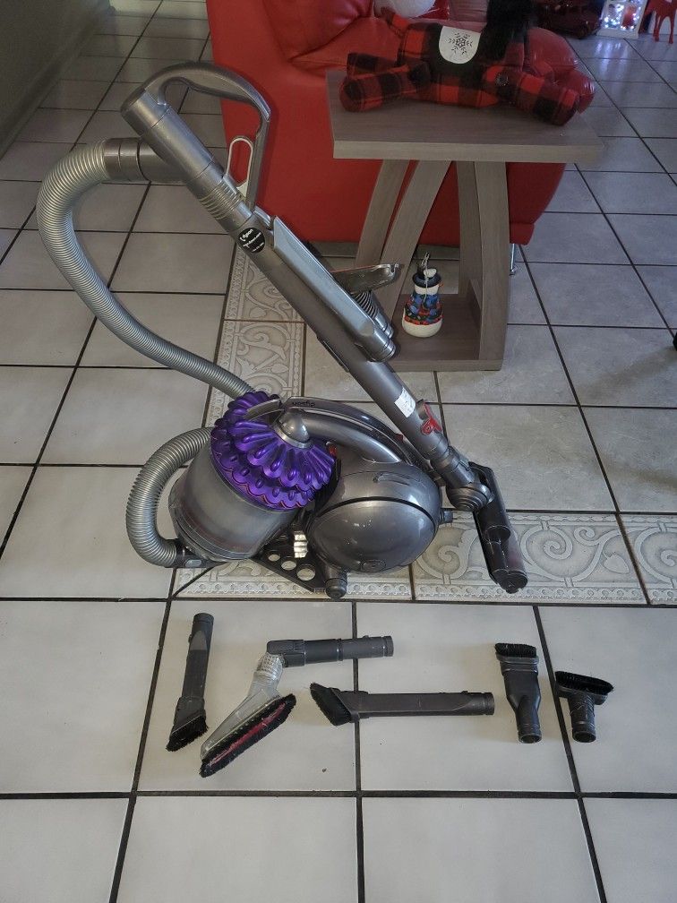 Very Clean Dyson DC39