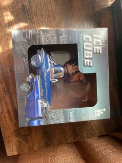 Ice Cube Dodger Bobble Head