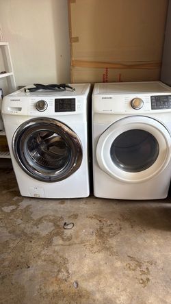 Samsung Front Load Washer and Dryer Set