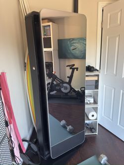 Norditrack Mirror ( Built In Screen)