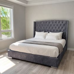 King Bed Floor Sample