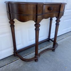 Accent Table 