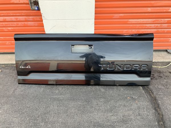 2014 2019 TOYOTA Tundra tailgate for Sale in Los Angeles, CA - OfferUp