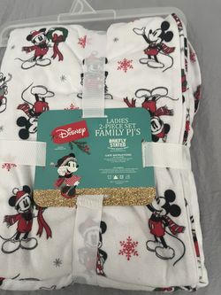 Pajamas| Disney- Pajamas | Flannel | Large