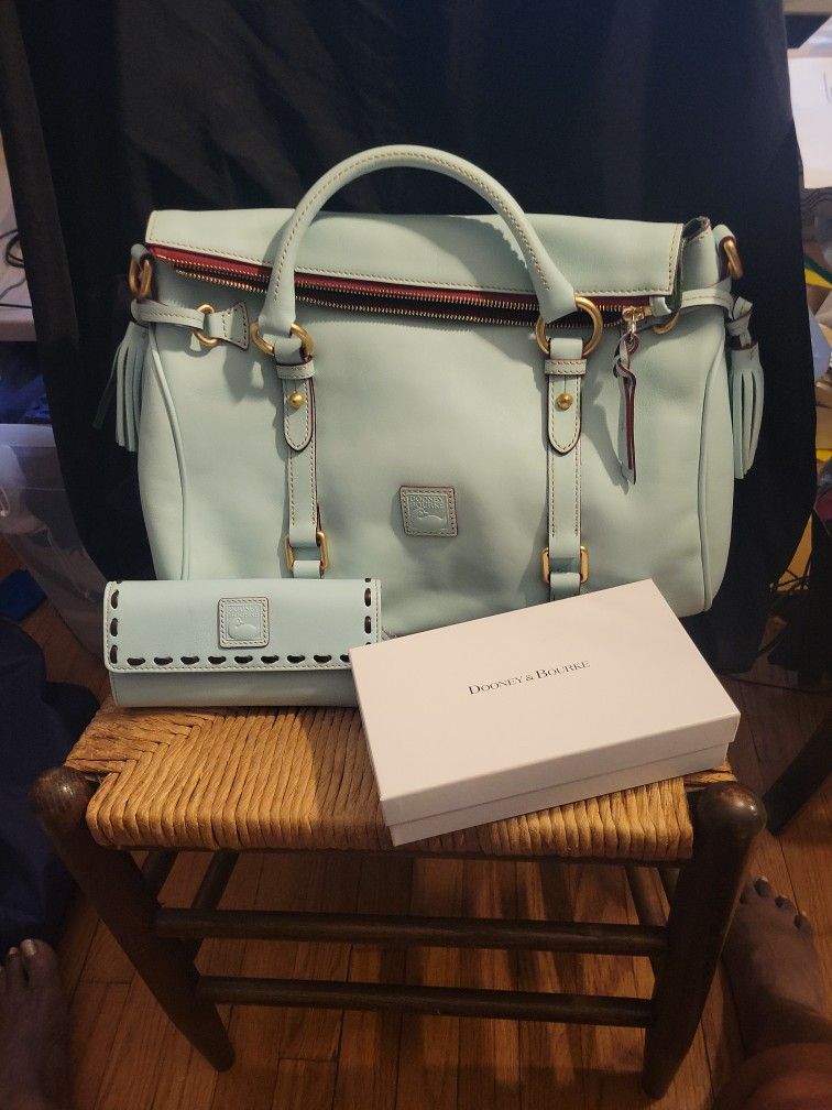 Dooney & Bourke