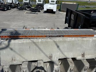 ALUMINUM LOAD RAMP