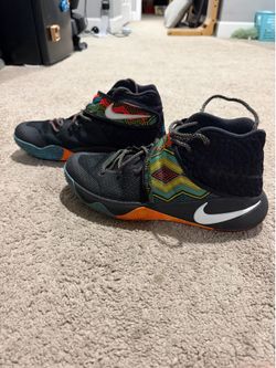Nike Kyrie 2 BHM Size 10.5