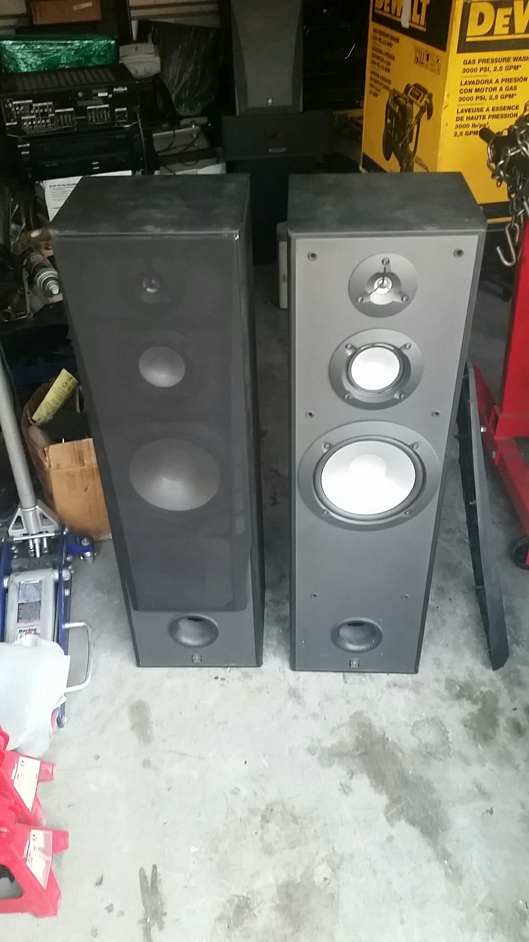 2 DAY SALE!!!Yamaha NS-8390 3 Way Speakers