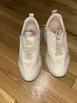 Steve Madden Chunky Sneakers – Women’s 9