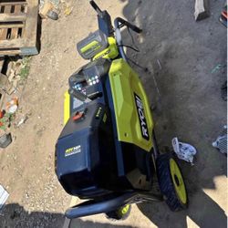 RYOBI 40V HP Brushless 12-Ton Kinetic Battery Electric Log Splitter Kit - 4.0Ah Battery and Charger