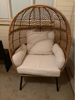 Wicker Woven Egg Chair