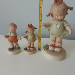 Memories OF Yesterday PORCELAIN FIGURINES ALL FOR $30