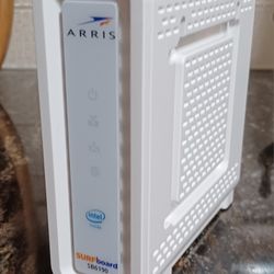 Arris SB6190 Cable Modem