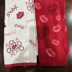 Love themed Towel Set