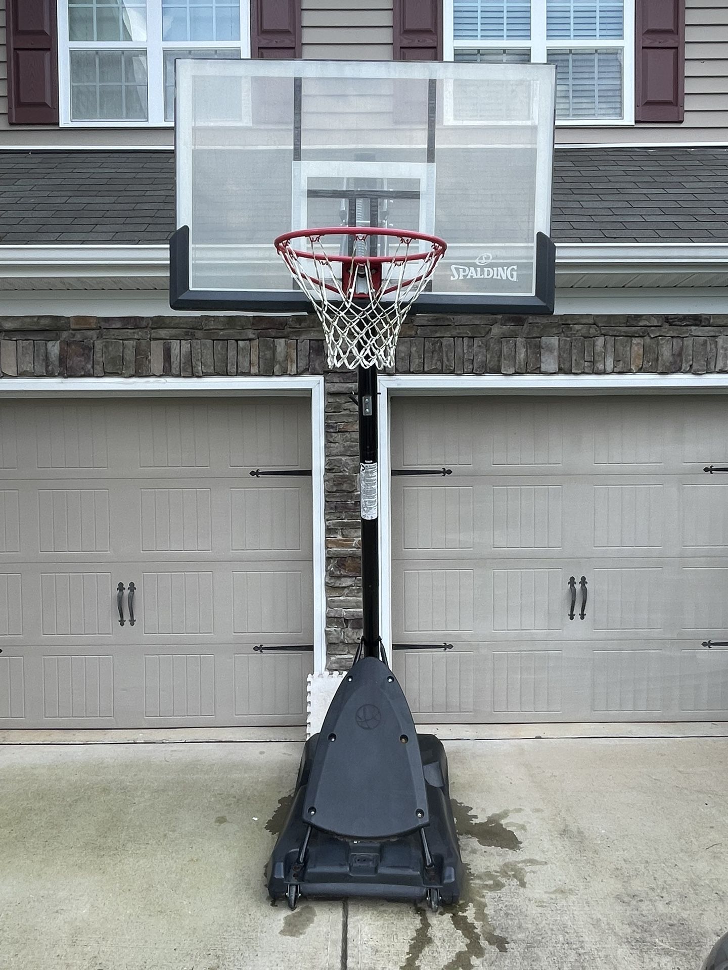 Basketball Hoop $120