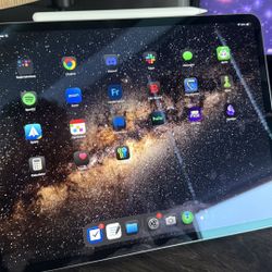 iPad Pro 12.9” 64GB + Folio Case And Pencil