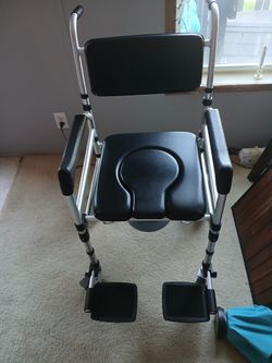 Folding Shower Chair With Wheels 