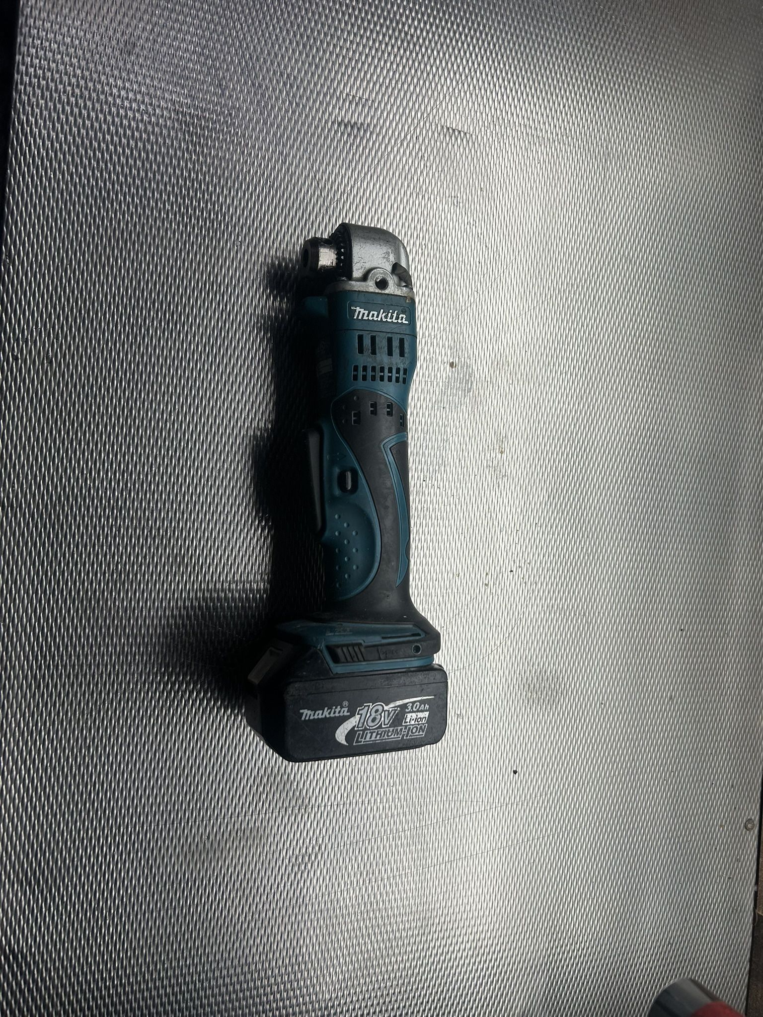 Makita 18V Angle Drill