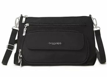 Best Seller! Women’s Black👜 BAGGALLINI 👜 Everyday Crossbody Bag