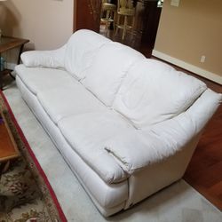 Leather Sofa / Loveseat / Coffee Table / End Table
