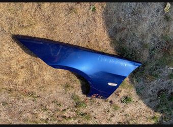 Left front fender For BMW 3 Series 