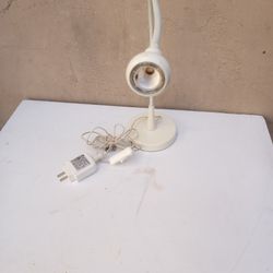 Lámpara Para Escritorio $25
