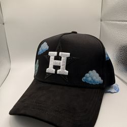 DANDY HATS x JUNIOR H “DIAS NUBLADOS”