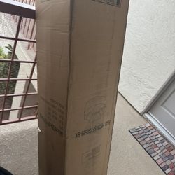 Black Round Lounge Chair 