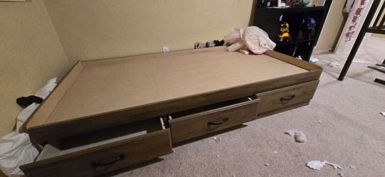 Twin bed frame