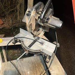 Black & Decker Power Miter Saw