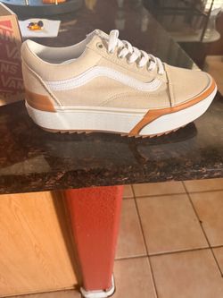 Women’s Vans Platform Sneakers size 8.5