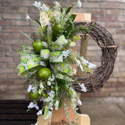 Lime Wreath, Summer Wreath 