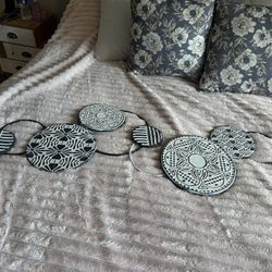 Wall Decor 