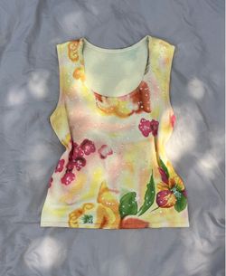 Unbranded medium multicolored yellow tank