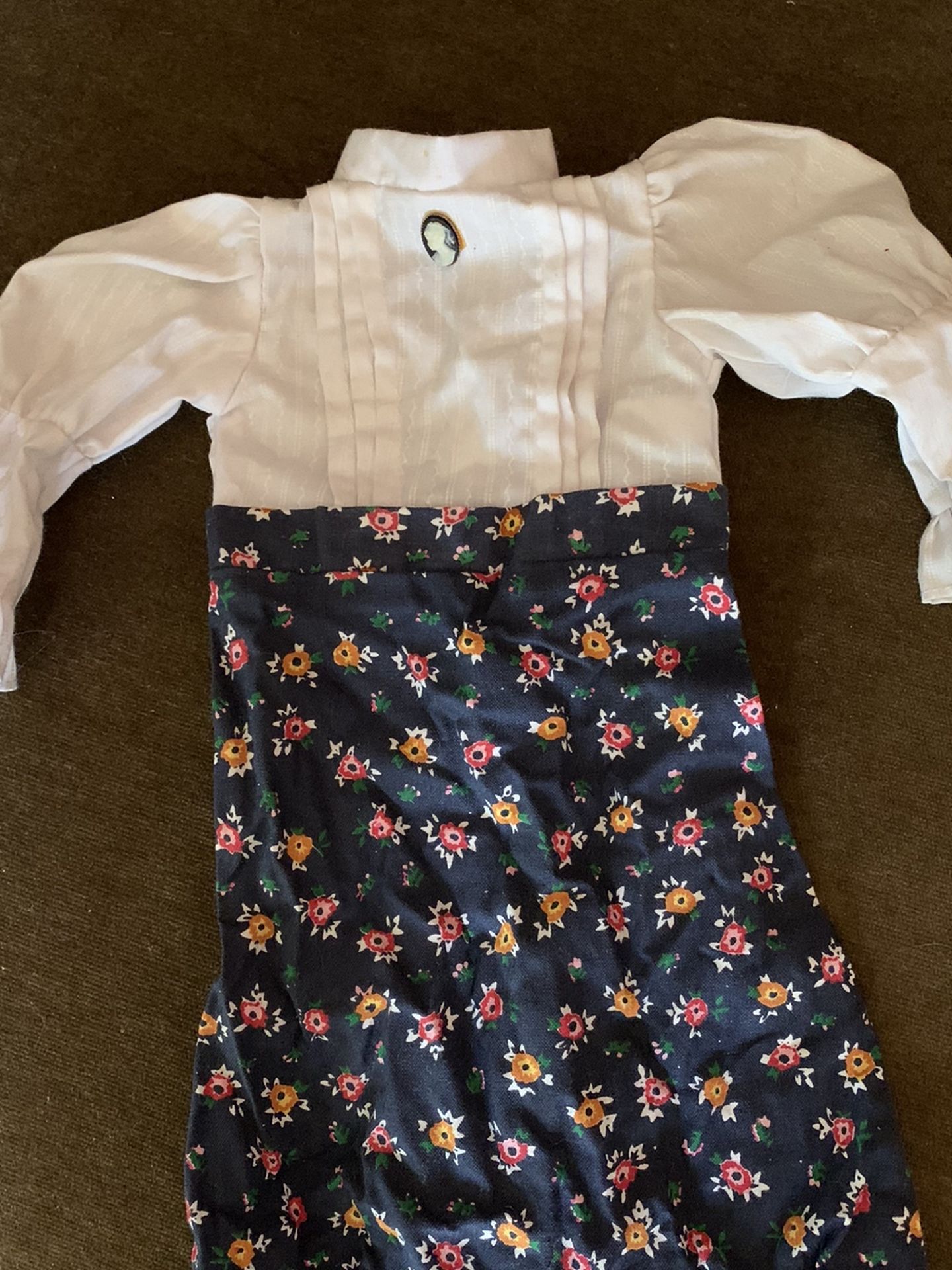 Girl’s Doll Clothes