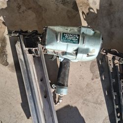 Hitachi Nailer