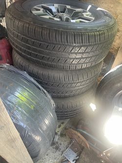 Rims and Tires Tacoma