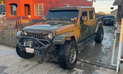 2021 Jeep Gladiator