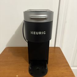 Keurig Slim Coffee Maker K900 a-x