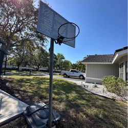 Used Basketball Hoop 