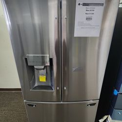 28 cu. ft. 3 Door French Door Refrigerator with Ice and Water Dispenser and Craft Ice in PrintProof Stainless Steel