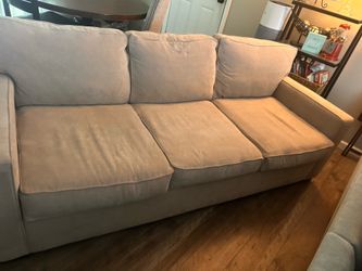 Used couch 84in