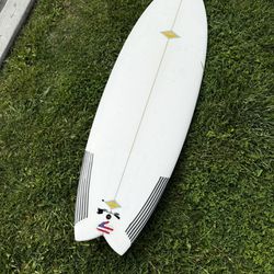 Zuma Jay 5’10ft Surfboard 
