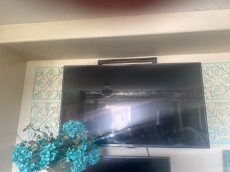 Large LG TELEVISION 📺