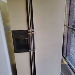 Refridgerator ( Atomic Age )