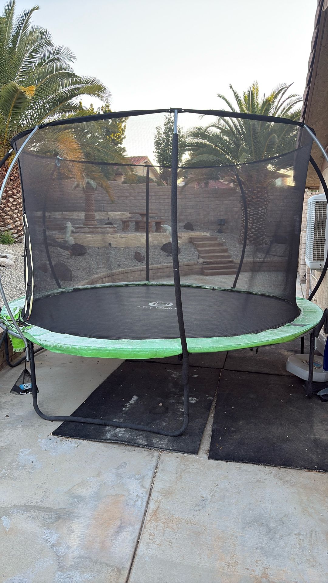 Trampoline