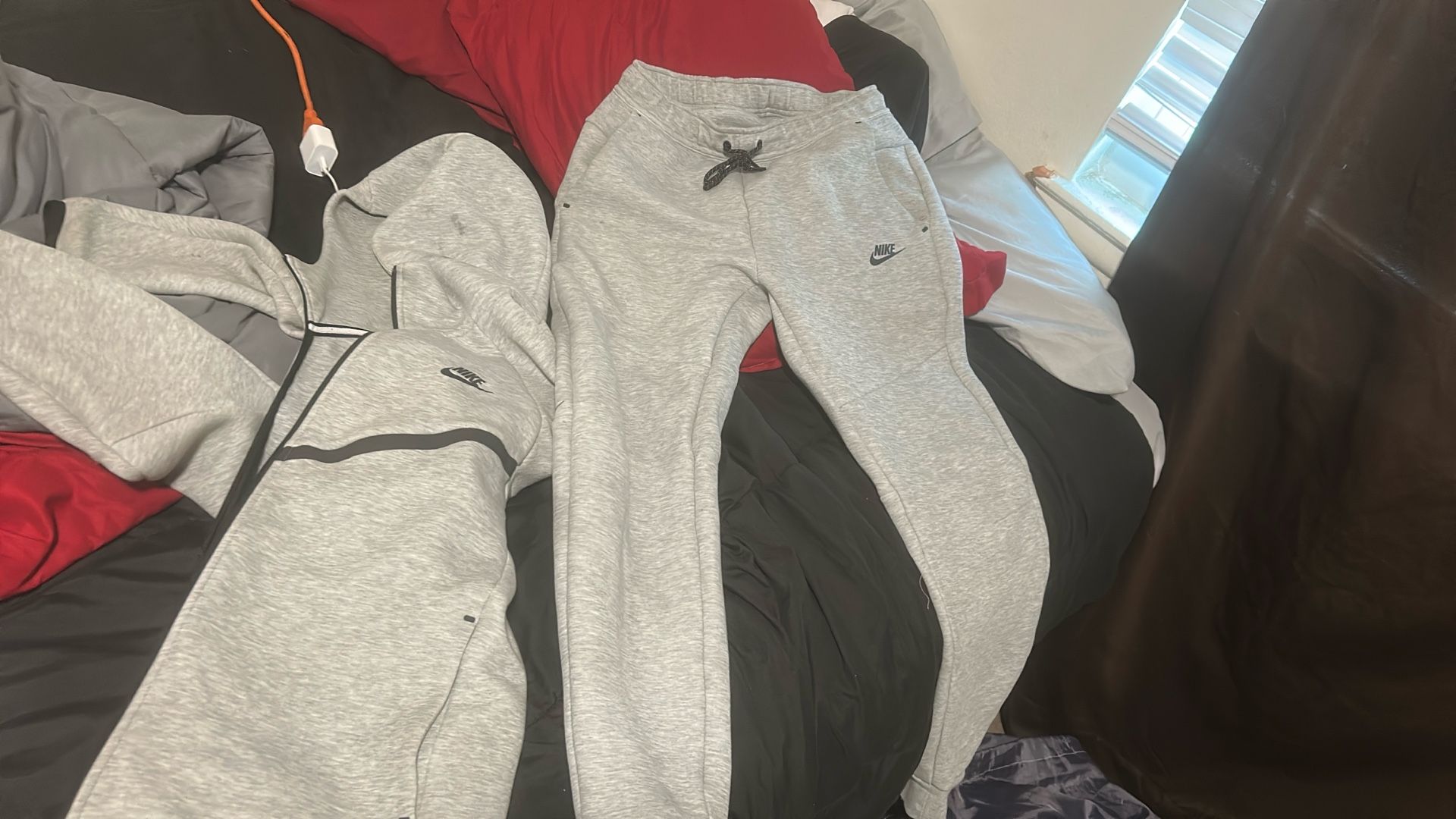 nike tech